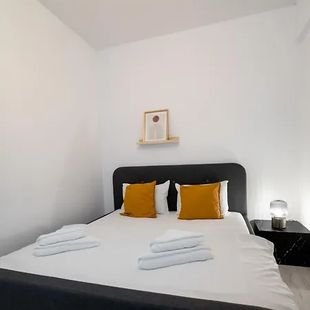 Apartament 212 B2 Bucureşti