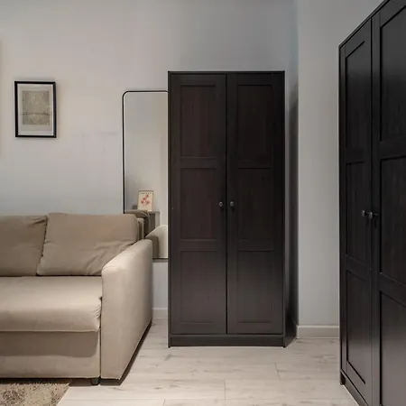 212 B2 Bucharest