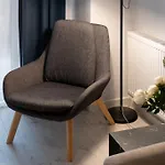 212 B2 * Boekarest